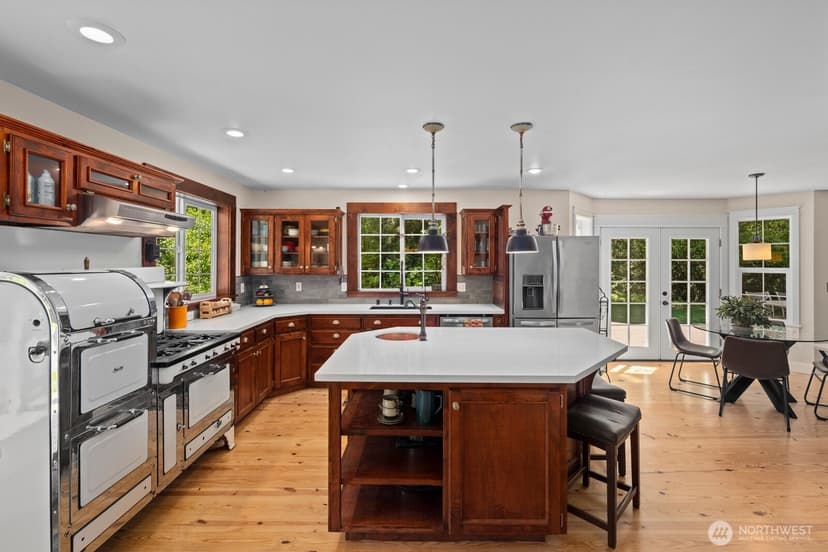 Property photo for 14716 180th Avenue NW, Gig Harbor photo 8