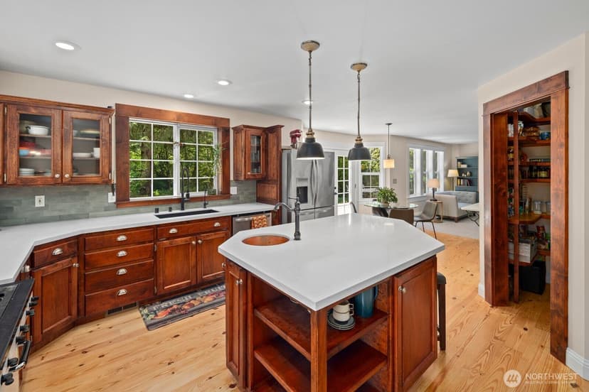 Property photo for 14716 180th Avenue NW, Gig Harbor photo 10