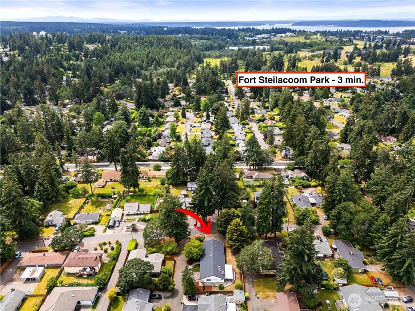 Property photo for 9701 Lake Steilacoom Drive SW, Lakewood photo 39