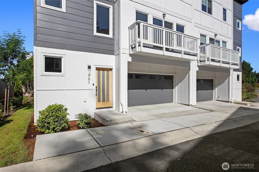 Property photo for 8025 177th Place NE #C101, Kenmore photo 32