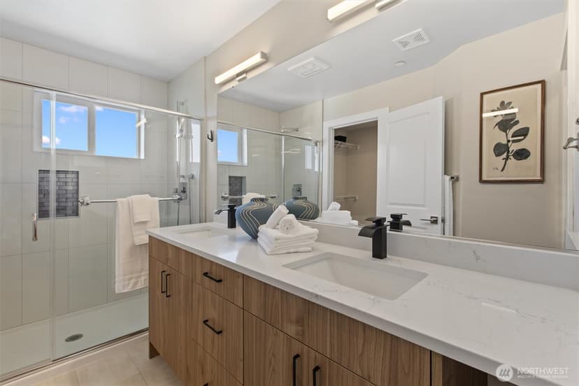 Property photo for 8025 177th Place NE #C101, Kenmore photo 22