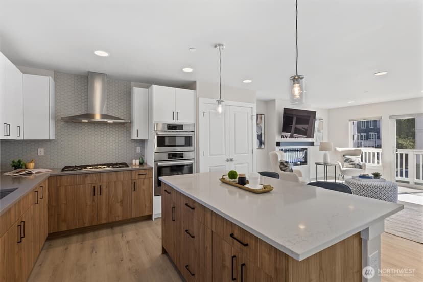 Property photo for 8025 177th Place NE #C101, Kenmore photo 11