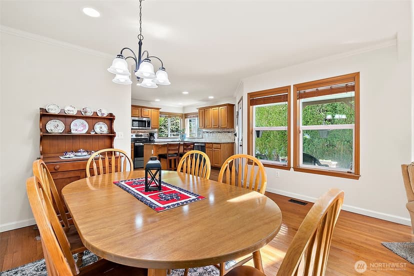 Property photo for 17709 24th Avenue Ct E, Tacoma photo 10