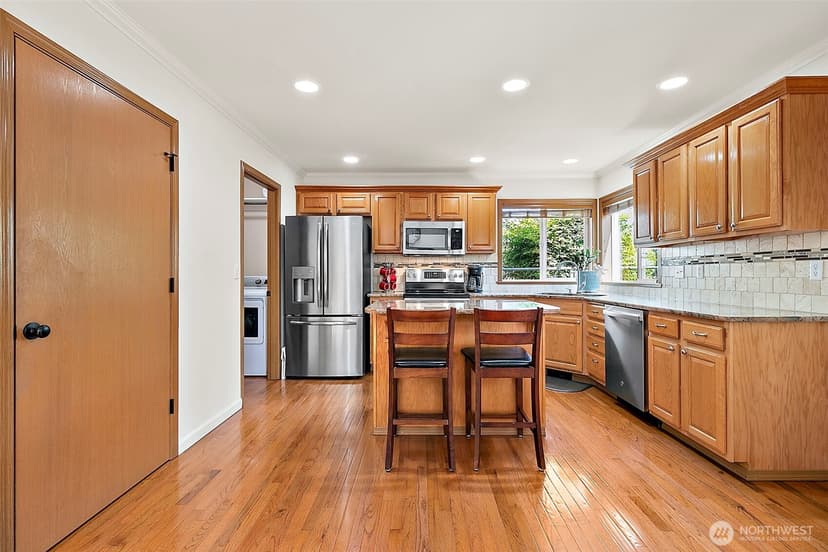 Property photo for 17709 24th Avenue Ct E, Tacoma photo 13