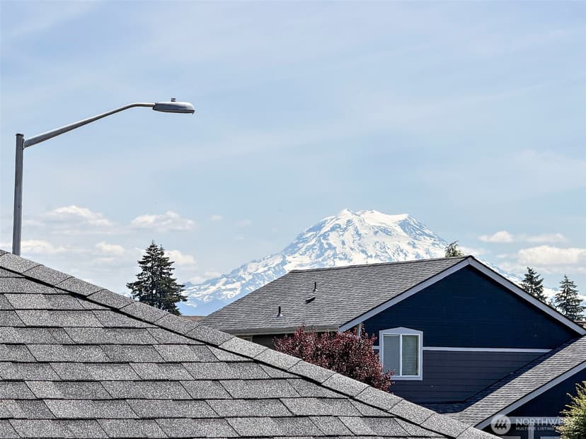 Property photo for 17709 24th Avenue Ct E, Tacoma photo 36