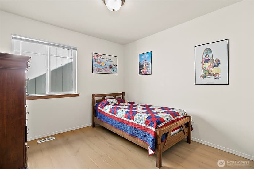 Property photo for 17709 24th Avenue Ct E, Tacoma photo 27