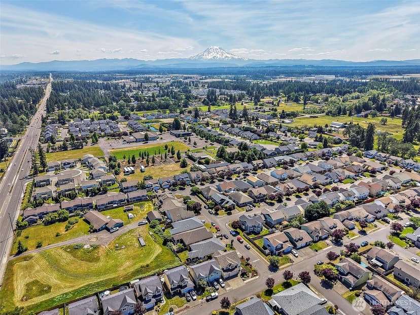 Property photo for 17709 24th Avenue Ct E, Tacoma photo 38