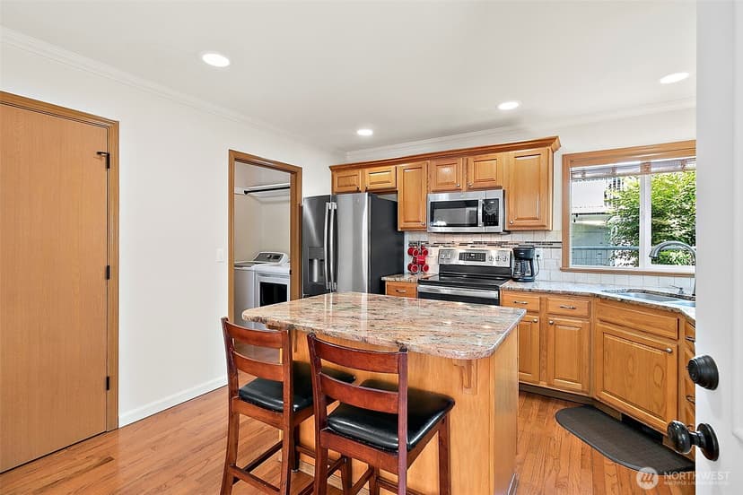 Property photo for 17709 24th Avenue Ct E, Tacoma photo 15