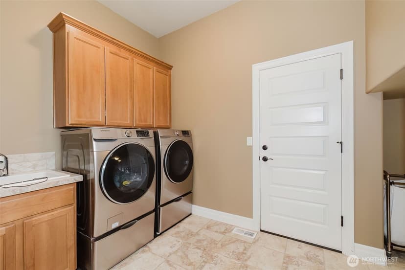 Property photo for 2910 219th Avenue E, Lake Tapps photo 31