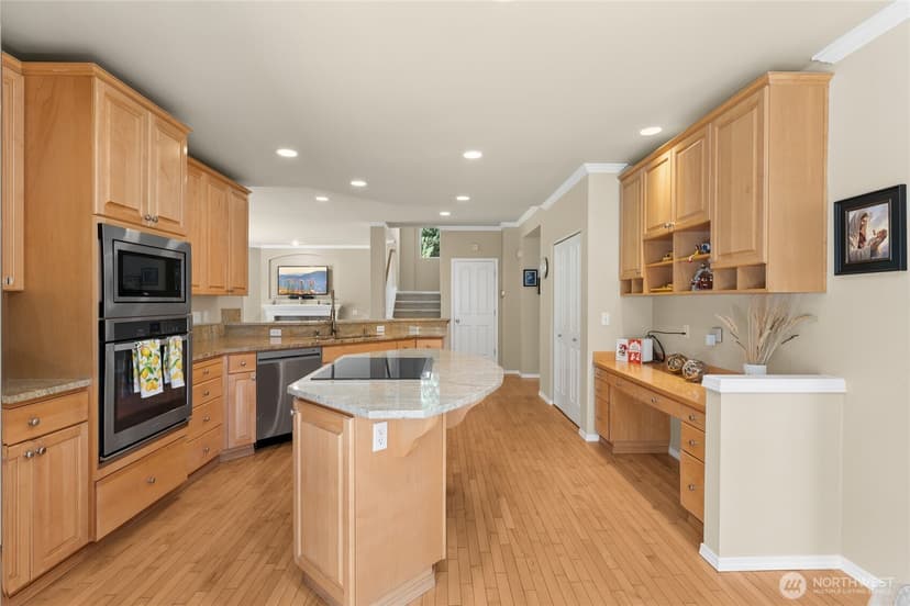 Property photo for 10432 82nd Avenue Ct SW, Lakewood photo 10