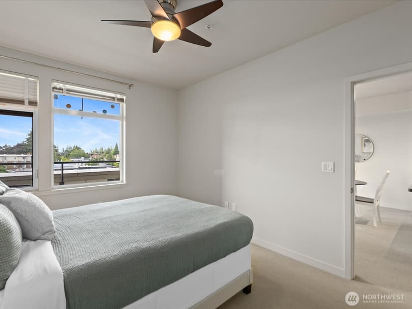 Property photo for 15100 6th Avenue SW #411, Burien photo 9