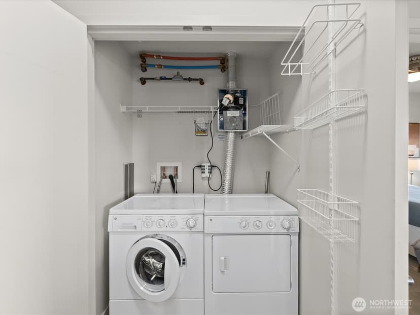 Property photo for 15100 6th Avenue SW #411, Burien photo 15