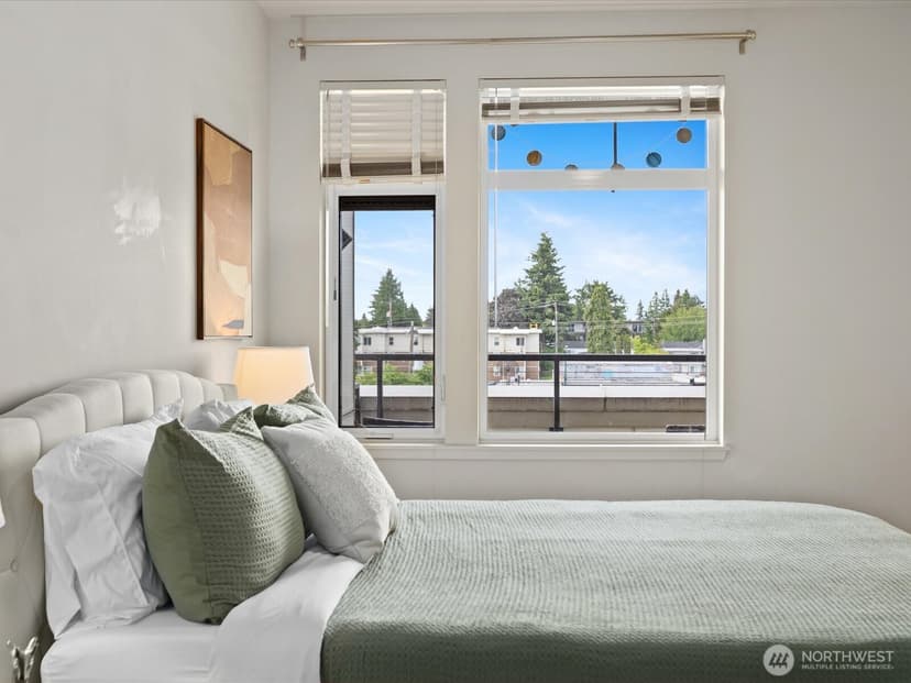 Property photo for 15100 6th Avenue SW #411, Burien photo 8