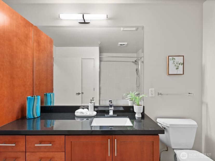 Property photo for 15100 6th Avenue SW #411, Burien photo 14