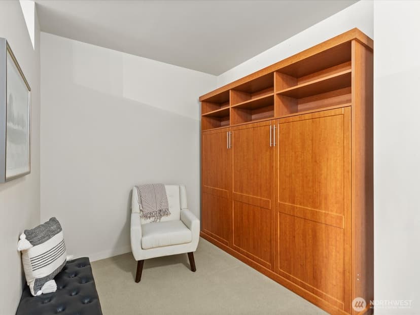 Property photo for 15100 6th Avenue SW #411, Burien photo 11
