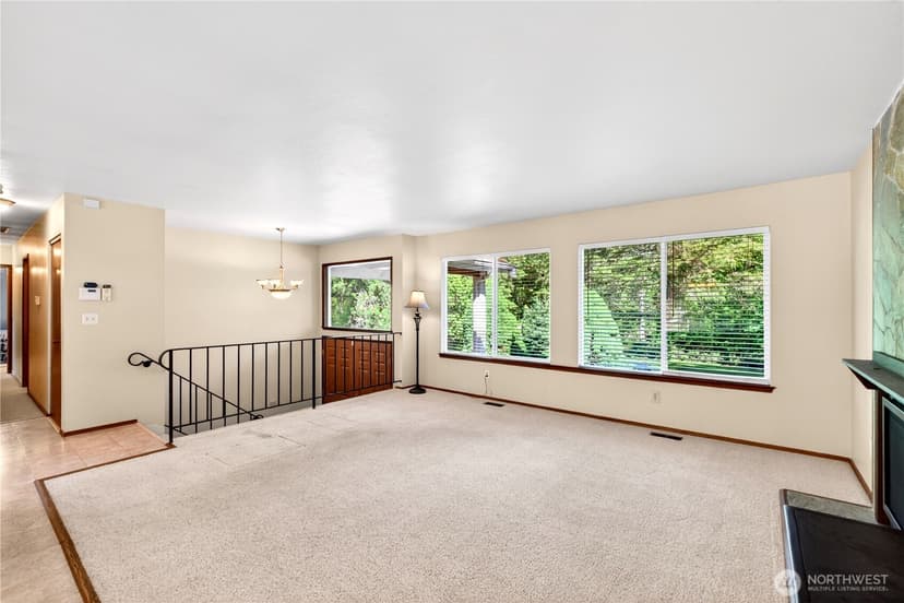Property photo for 17924 2nd Street E, Lake Tapps photo 7