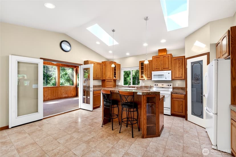 Property photo for 17924 2nd Street E, Lake Tapps photo 10