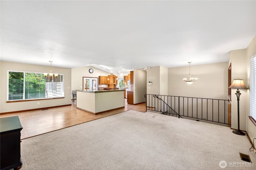 Property photo for 17924 2nd Street E, Lake Tapps photo 8