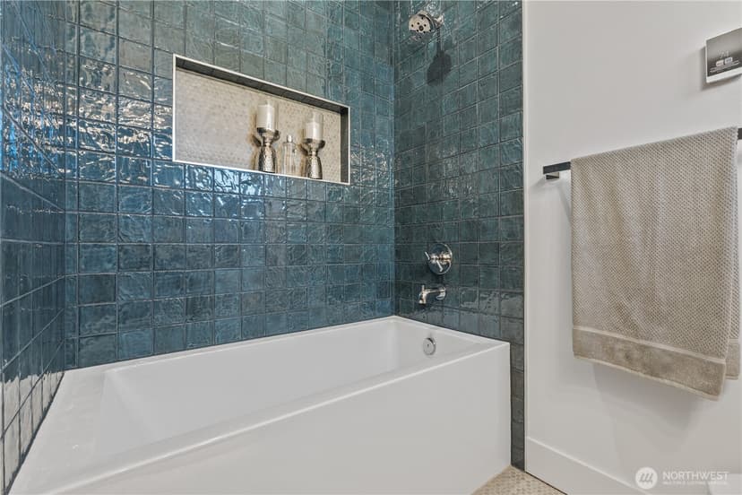Property photo for 6315 9th Avenue NW, Seattle photo 13