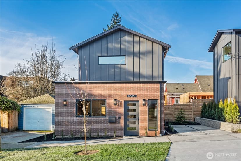 Property photo for 6315 9th Avenue NW, Seattle photo 2