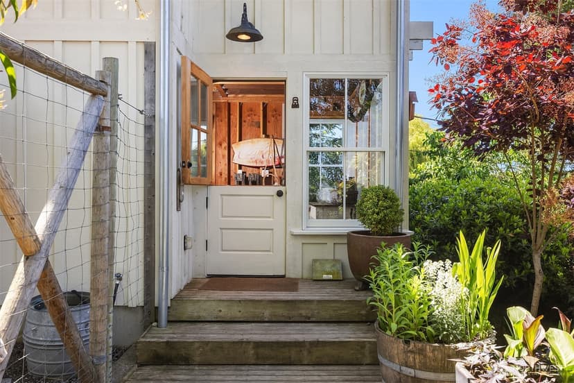 Property photo for 10050 SW Dock Street, Vashon photo 33