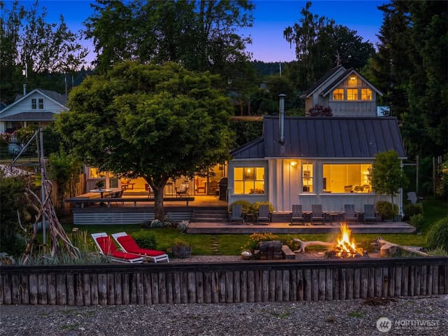 Property photo for 10050 SW Dock Street, Vashon