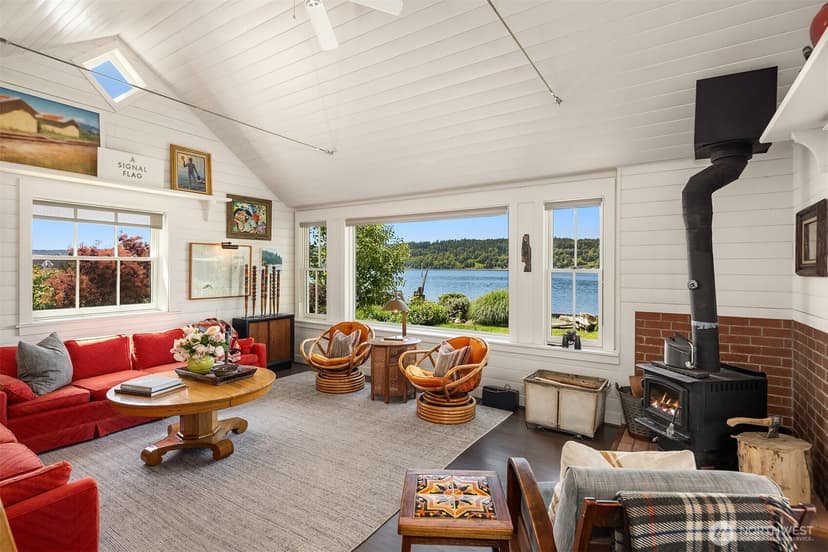 Property photo for 10050 SW Dock Street, Vashon photo 13