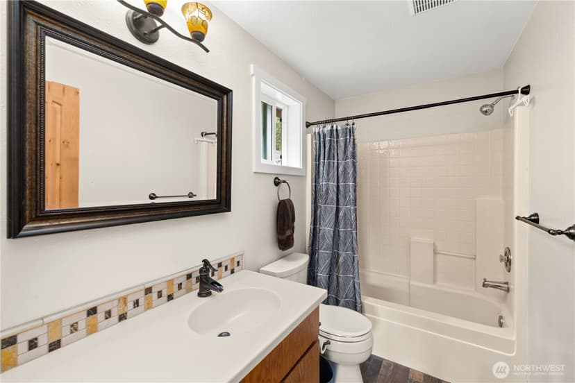 Property photo for 7510 110th Street E, Puyallup photo 17