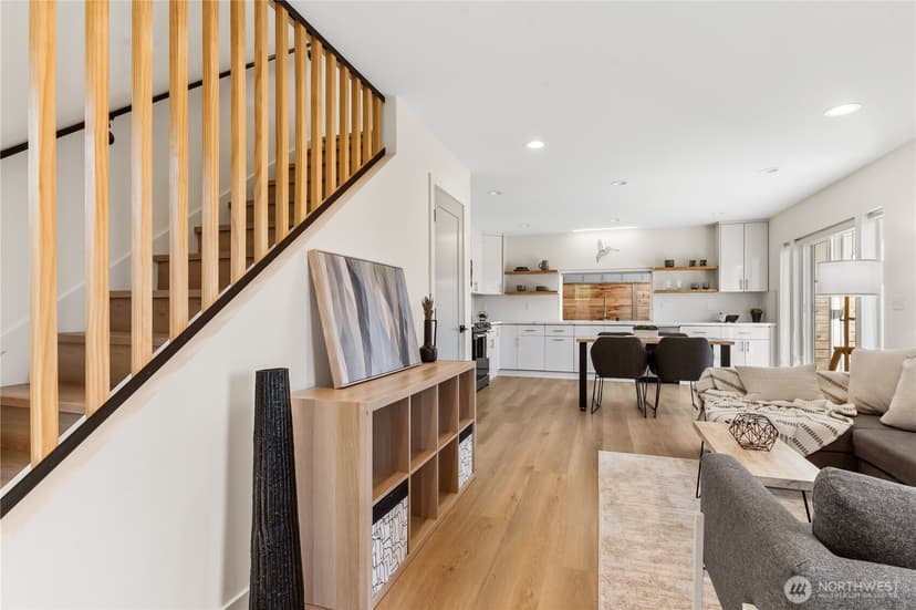 Property photo for 4506 S Kenyon St, Seattle photo 6