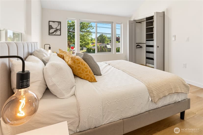 Property photo for 4506 S Kenyon St, Seattle photo 16