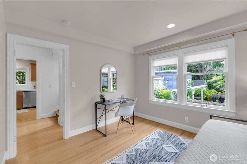 Property photo for 1955 21st Avenue E, Seattle photo 16