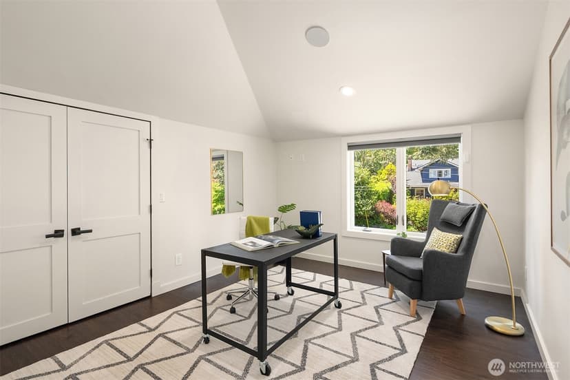 Property photo for 1810 Madrona Drive, Seattle photo 11