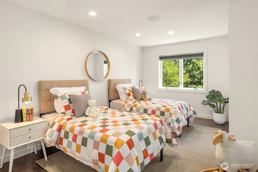 Property photo for 1810 Madrona Drive, Seattle photo 13