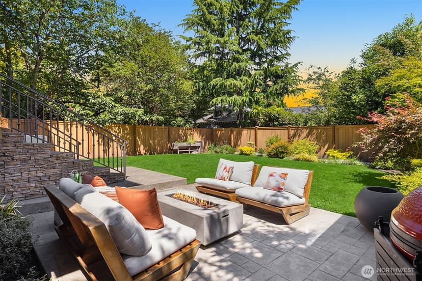 Property photo for 1810 Madrona Drive, Seattle photo 30