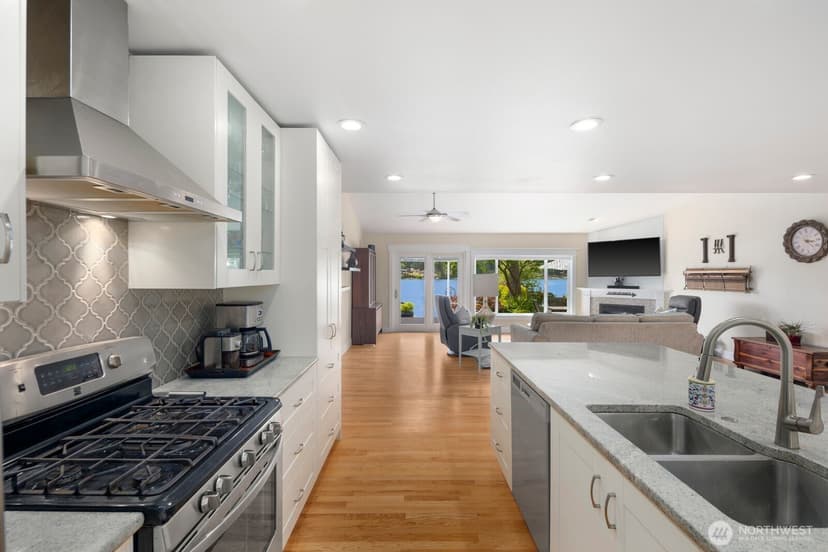 Property photo for 20213 Church Lake Drive E, Bonney Lake photo 17