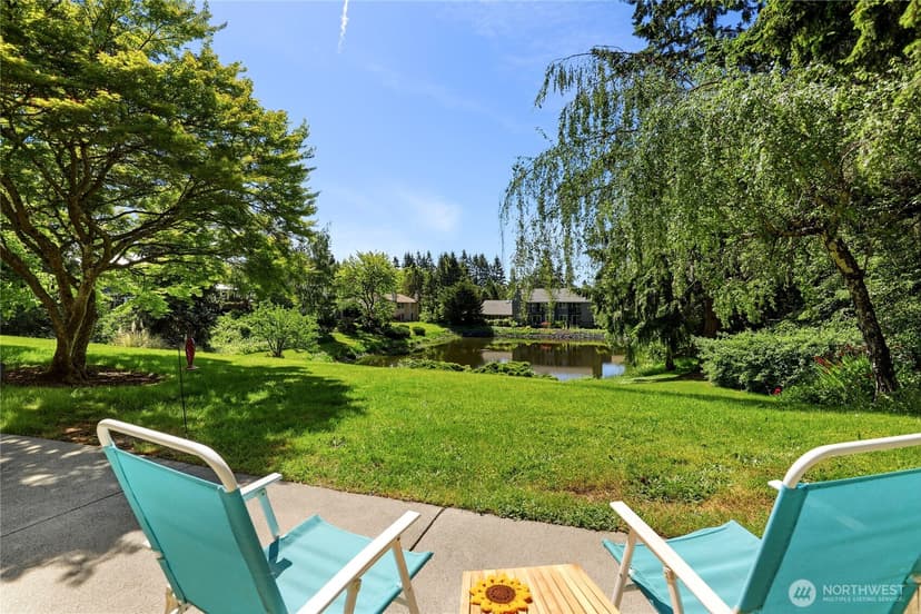 Property photo for 1041 Ihland Place NE, Bainbridge Island