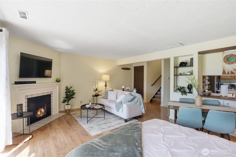 Property photo for 1041 Ihland Place NE, Bainbridge Island photo 12
