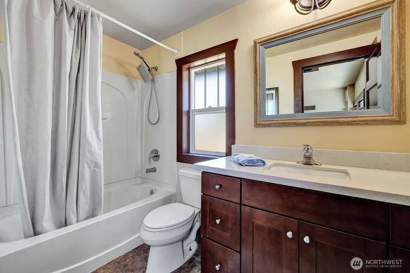 Property photo for 250 SE Andrews Street, Issaquah photo 10