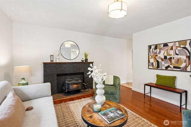 Property photo for 13607 97th Avenue NW, Gig Harbor photo 5