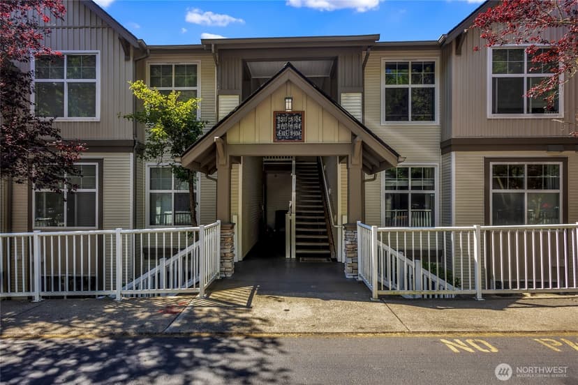 Property photo for 23420 SE Black Nugget Rd #A204, Issaquah photo 25