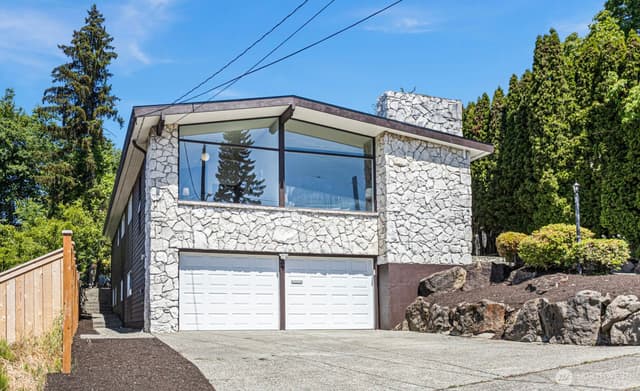 Property photo for 5210 S Kenyon Street, Seattle