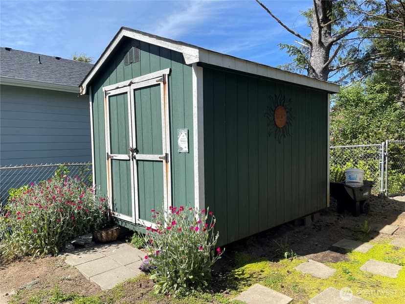 Property photo for 142 N Port Loop NW, Ocean Shores photo 23