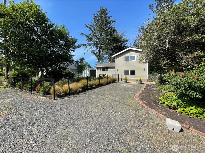 Property photo for 142 N Port Loop NW, Ocean Shores photo 28