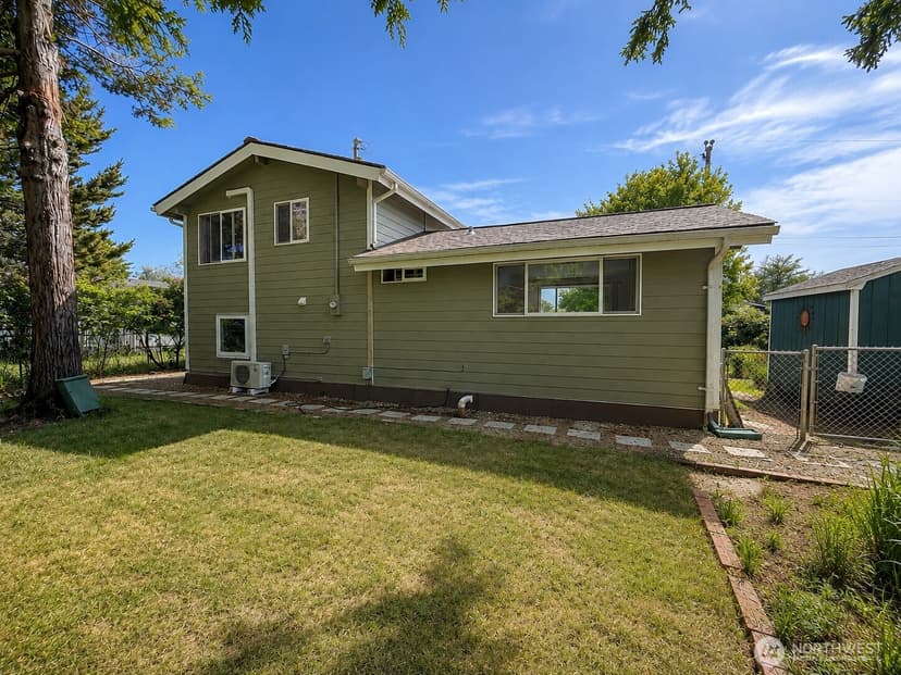 Property photo for 142 N Port Loop NW, Ocean Shores photo 26