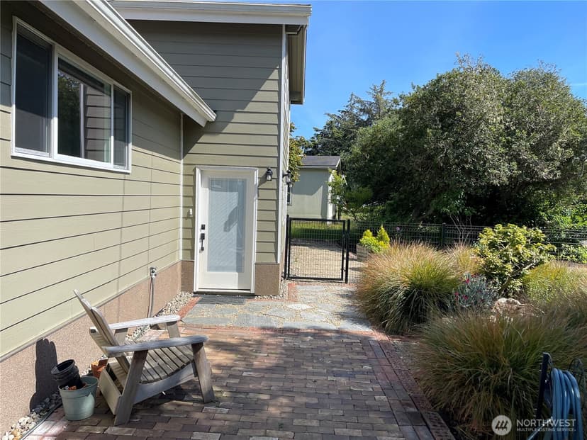 Property photo for 142 N Port Loop NW, Ocean Shores photo 22