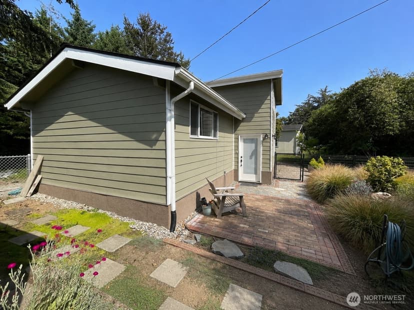 Property photo for 142 N Port Loop NW, Ocean Shores photo 27
