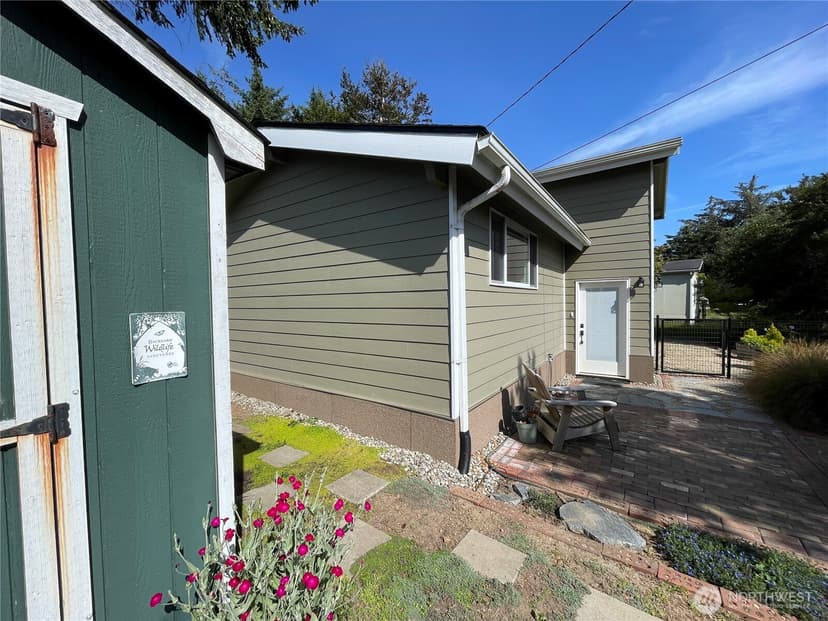 Property photo for 142 N Port Loop NW, Ocean Shores photo 24