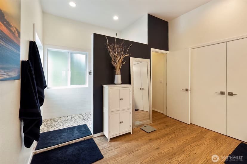 Property photo for 219 Tracy Avenue N #202, Port Orchard photo 23