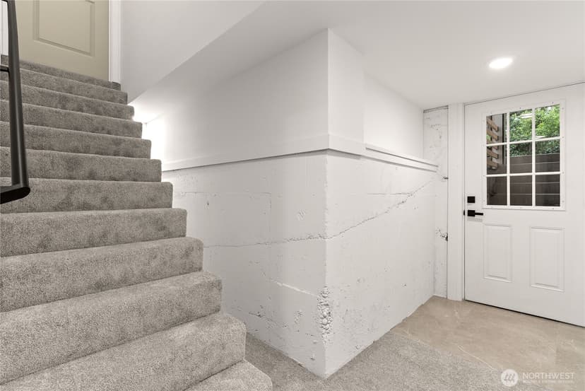 Property photo for 1627 Hume Street S, Tacoma photo 33