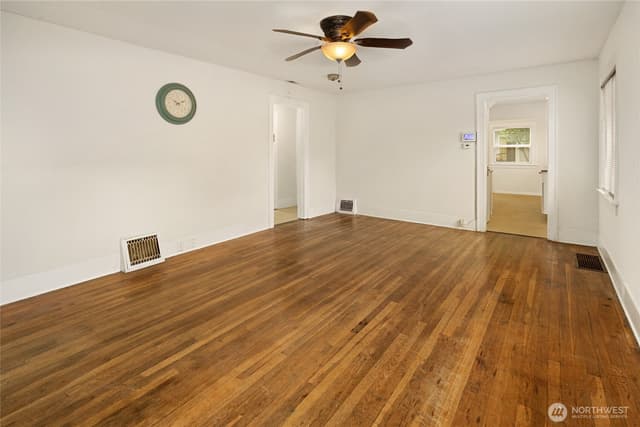 Property photo for 6315 Yakima Avenue, Tacoma photo 3